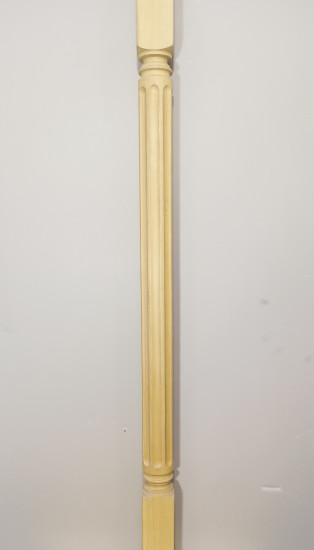 Балясина. Дизайн: Рим. Материал: Бук. Размеры: 50*50*900