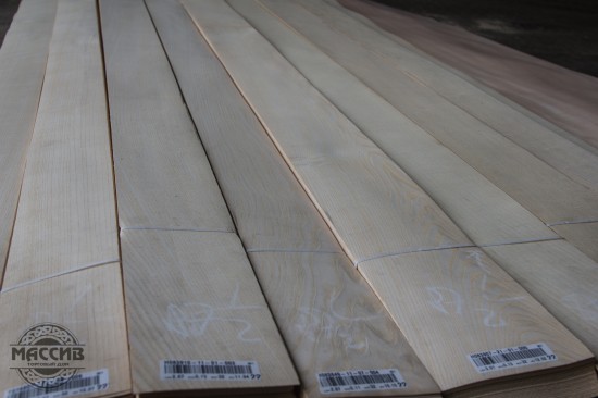 Шпон Ясень белый 0,6мм (Радиальный)