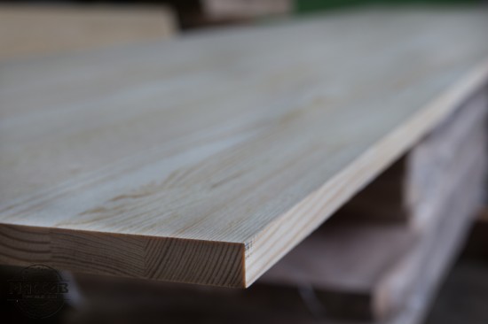 Подступенок для лестницы. Сосна АА 18*200*1000