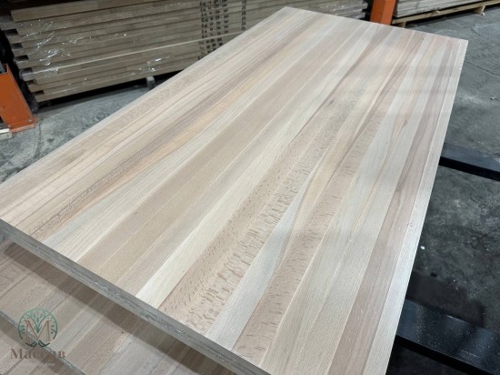 Мебельный щит Бук 40*600*2500 цельноламельный